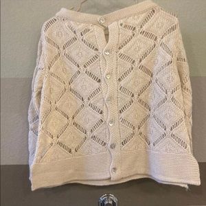 ZARA KNIT SWEATER Size. SMALL TO MEDIUM. Lose fitting as per Style.